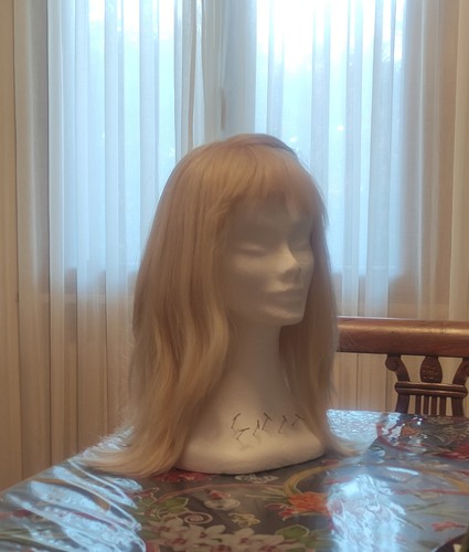 Parrucca donna biondo chiaro